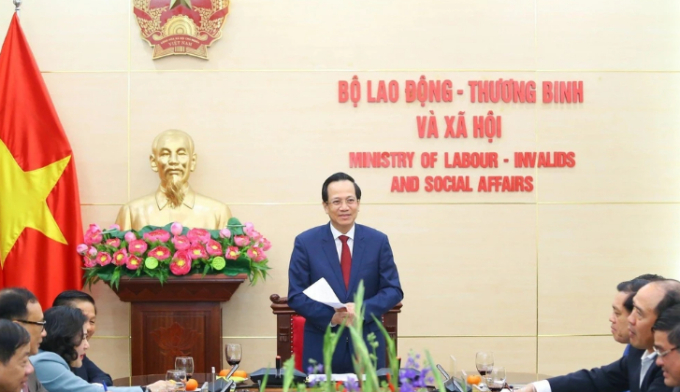 Bộ trưởng Đào Ngọc Dung: Cải cách tiền lương phải đi đôi với điều chỉnh lương hưu- Ảnh 1.