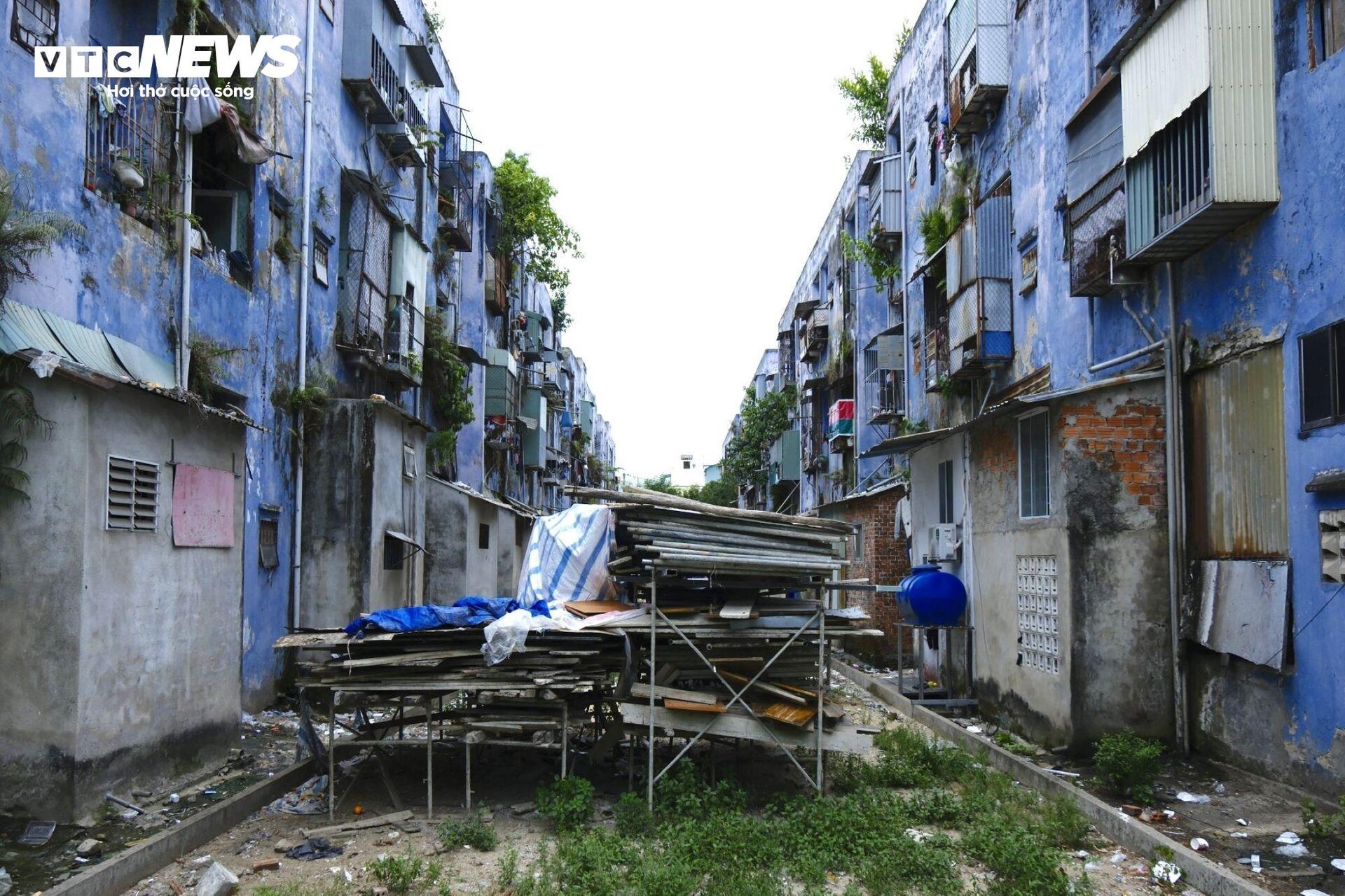 Cận cảnh 3 chung cư mục nát do hết hạn sử dụng, sắp bị di dời ở Đà Nẵng- Ảnh 11.