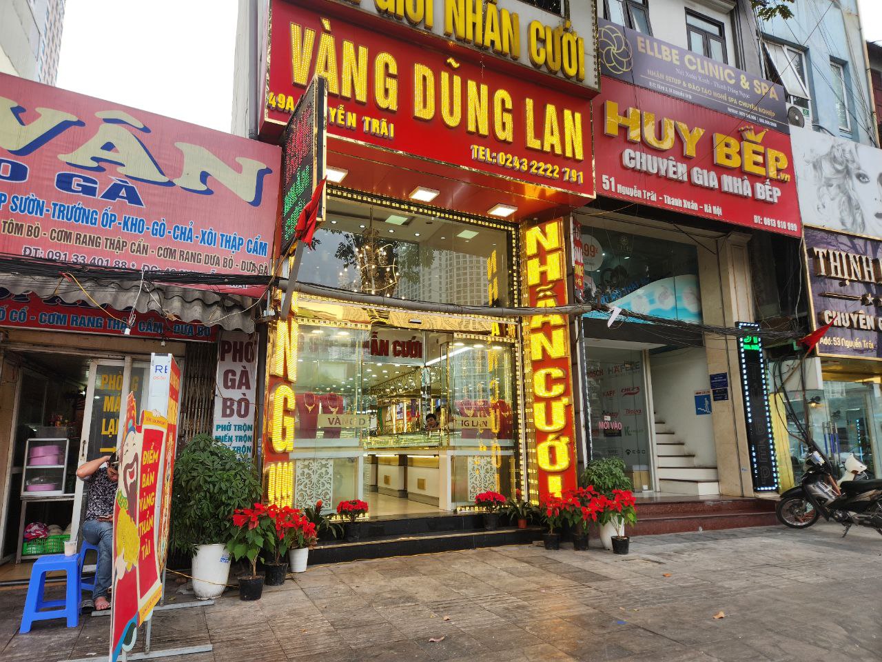 Người dân đổ xô mua vàng nhẫn, 