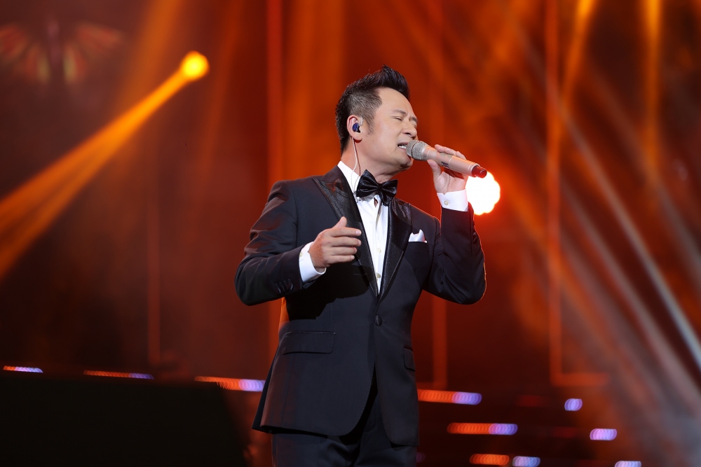 Một sao hải ngoại sở hữu “giọng trầm hiếm có” được Bằng Kiều mời về Việt Nam hát chung, lần đầu tiết lộ cuộc sống tại Mỹ ở tuổi U55 - Ảnh 3.