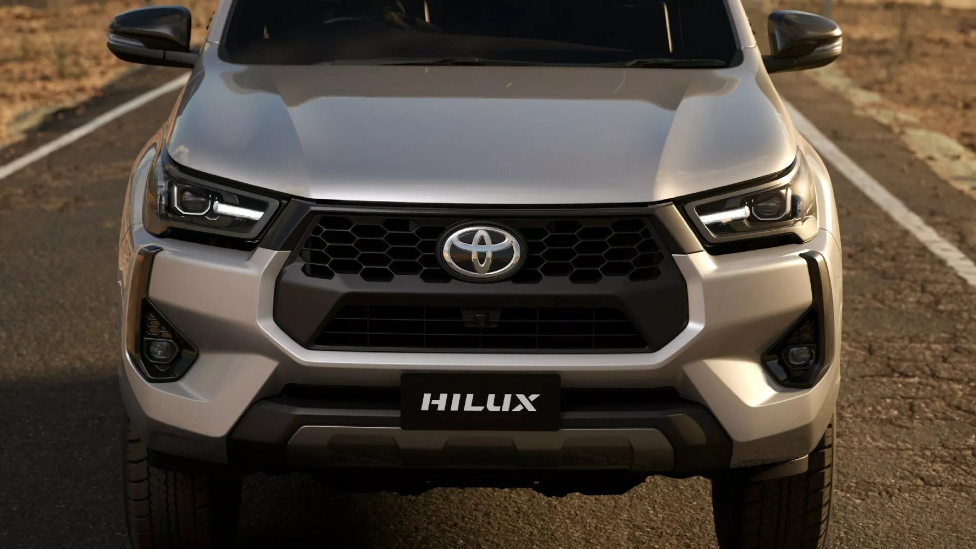 Đây có thể là Toyota Hilux 2024 sẽ được bán tại Việt Nam: Động cơ hybrid, nâng cấp để đấu Ranger và Triton - Ảnh 2.