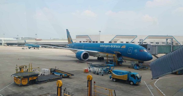 Vietnam Airlines nêu lộ trình khắc phục tình trạng cổ phiếu bị kiểm soát