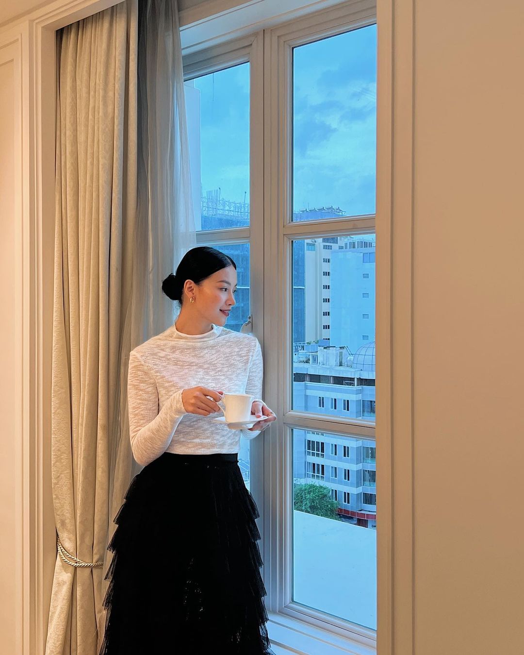 Ngắm penthouse cao cấp của dàn hậu Việt: Người tậu nhà năm 21 tuổi, người có view ban công đắt giá nhìn ra Landmark 81- Ảnh 8.