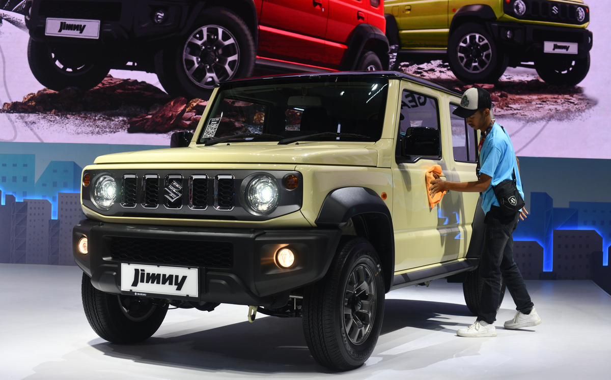Suzuki Jimny 5 cửa tiếp tục tạo cơn sốt, bán 1.200 xe trong 3 ngày đầu tiên, có thể về Việt Nam- Ảnh 1.