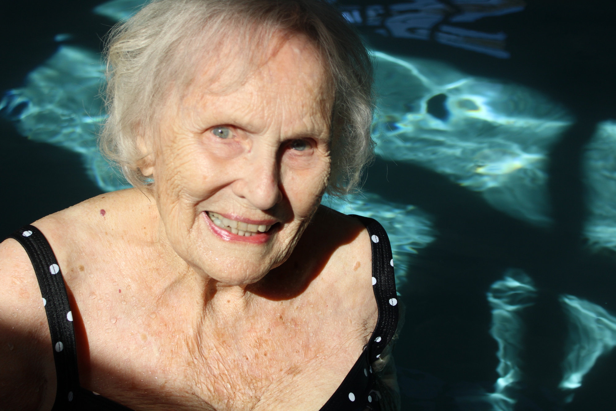 Không phải chạy bộ, cụ bà thọ 107 tuổi nhờ 1 bộ môn trị bách bệnh, giúp hạ đường huyết hiệu quả- Ảnh 1.