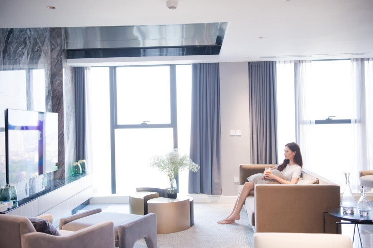 Ngắm penthouse cao cấp của dàn hậu Việt: Người tậu nhà năm 21 tuổi, người có view ban công đắt giá nhìn ra Landmark 81- Ảnh 26.