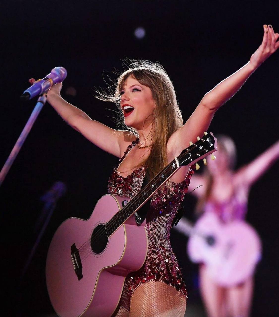 Vé máy bay đến Singapore “đắt khét” trước thềm show diễn của Taylor Swift- Ảnh 7.