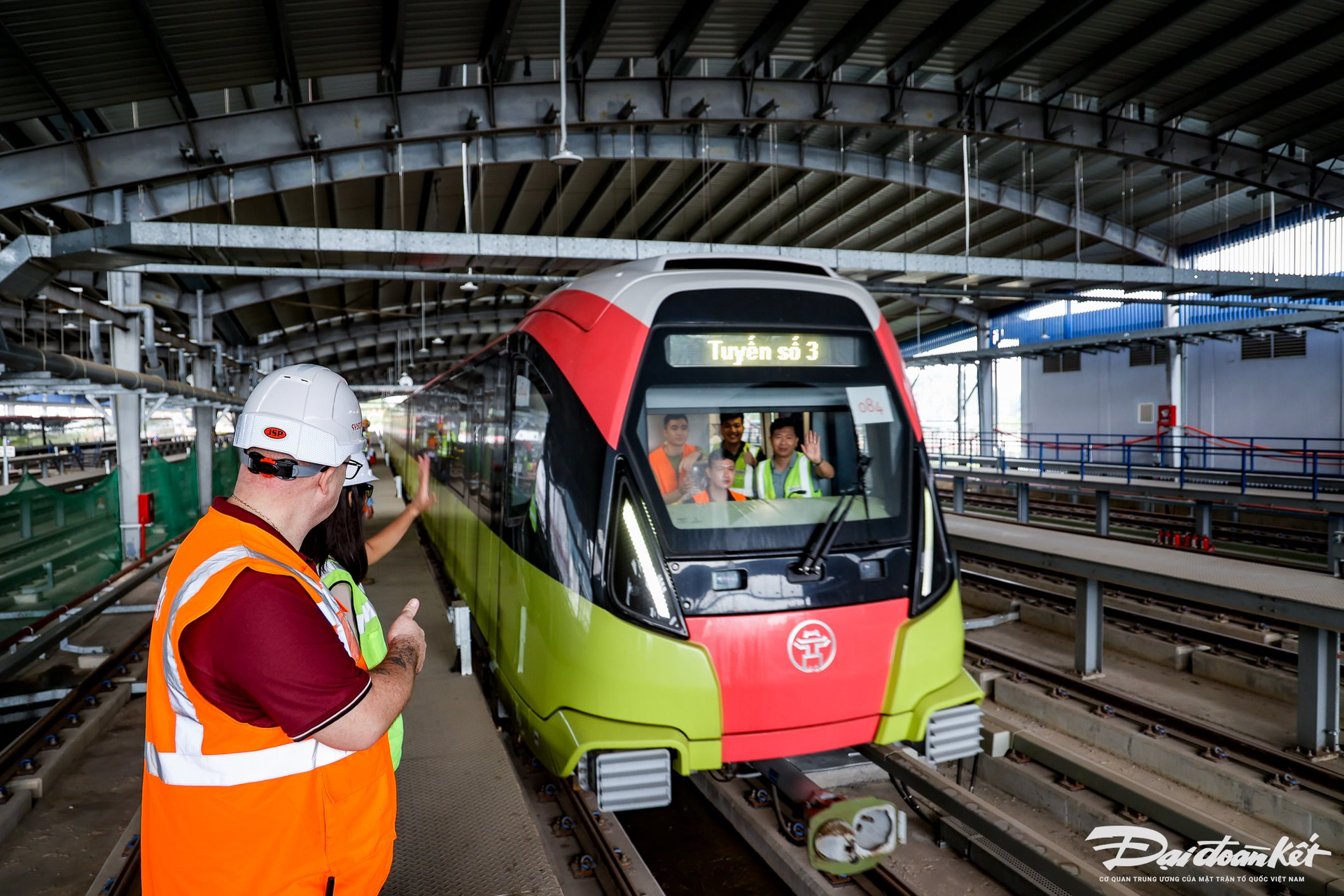 Gấp rút đào tạo 50 lái tàu để vận hành thương mại tuyến Metro Nhổn - ga Hà Nội- Ảnh 6.