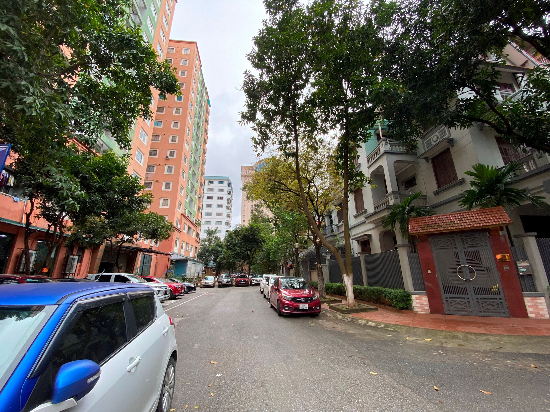 “Sốc” với giá chung cư Hà Nội: Tiếp tục tăng dựng đứng, cao nhất trong lịch sử- Ảnh 1.