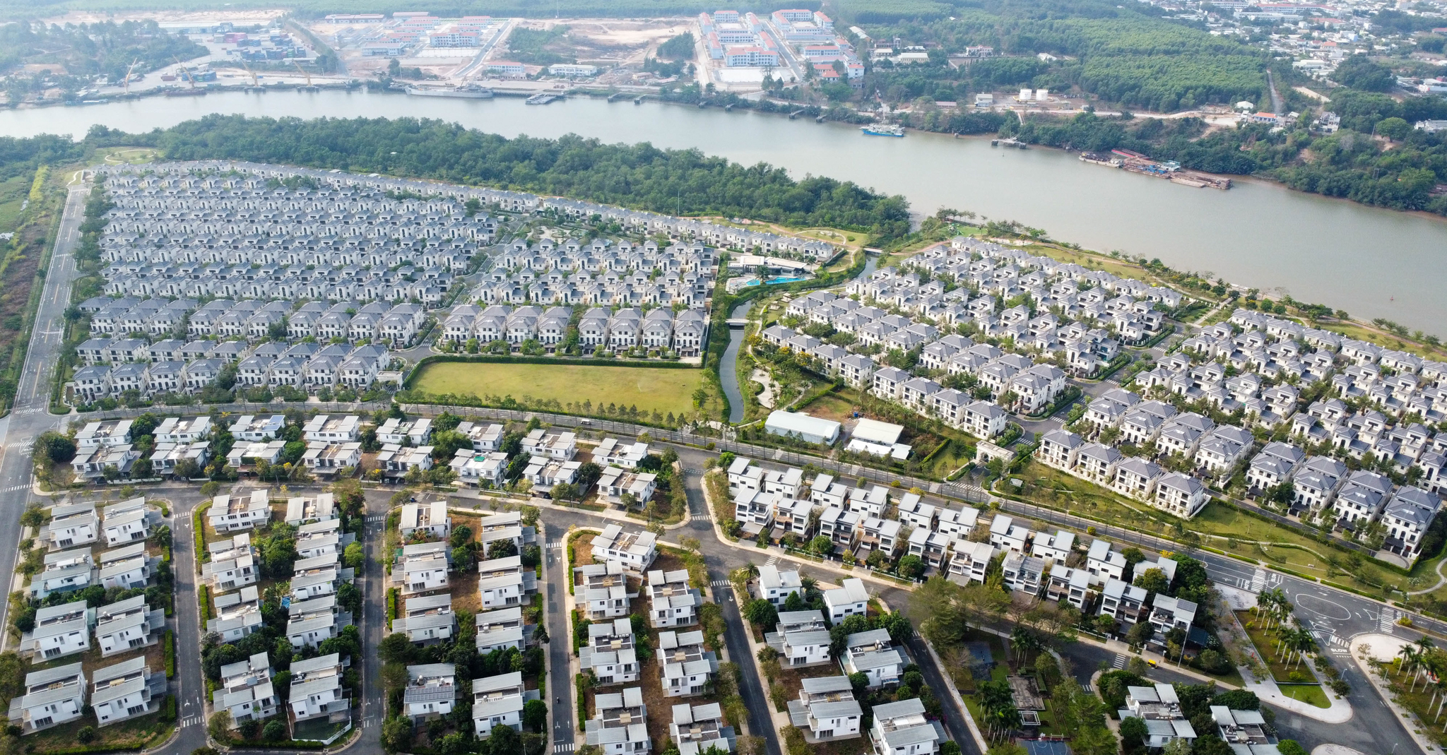 Dự án đường vành đai 75.000 tỷ chậm tiến độ, giá bất động sản ở Nhơn Trạch vẫn nóng lên- Ảnh 6.