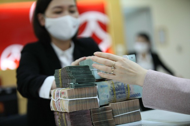 Đằng sau dự báo người Việt giàu nhanh nhất thế giới: 10 năm tới, nhiều người vẫn giàu từ đất- Ảnh 2.