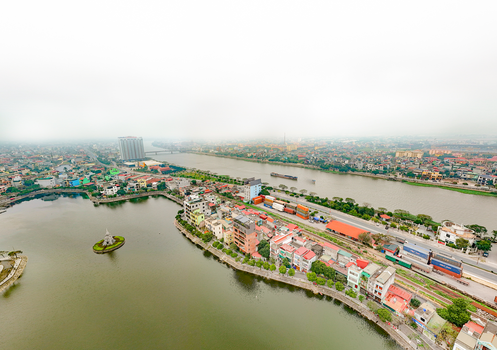 Thành phố ngã ba sông ngay gần Hà Nội, tăng trưởng liên tục 2 chữ số, phấn đấu thành đô thị loại một vào năm 2030- Ảnh 10.