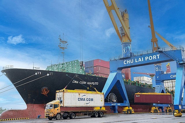 Tháng đầu năm 2024, xuất khẩu hàng hóa của Việt Nam sang Lào tăng 104,4%- Ảnh 1.