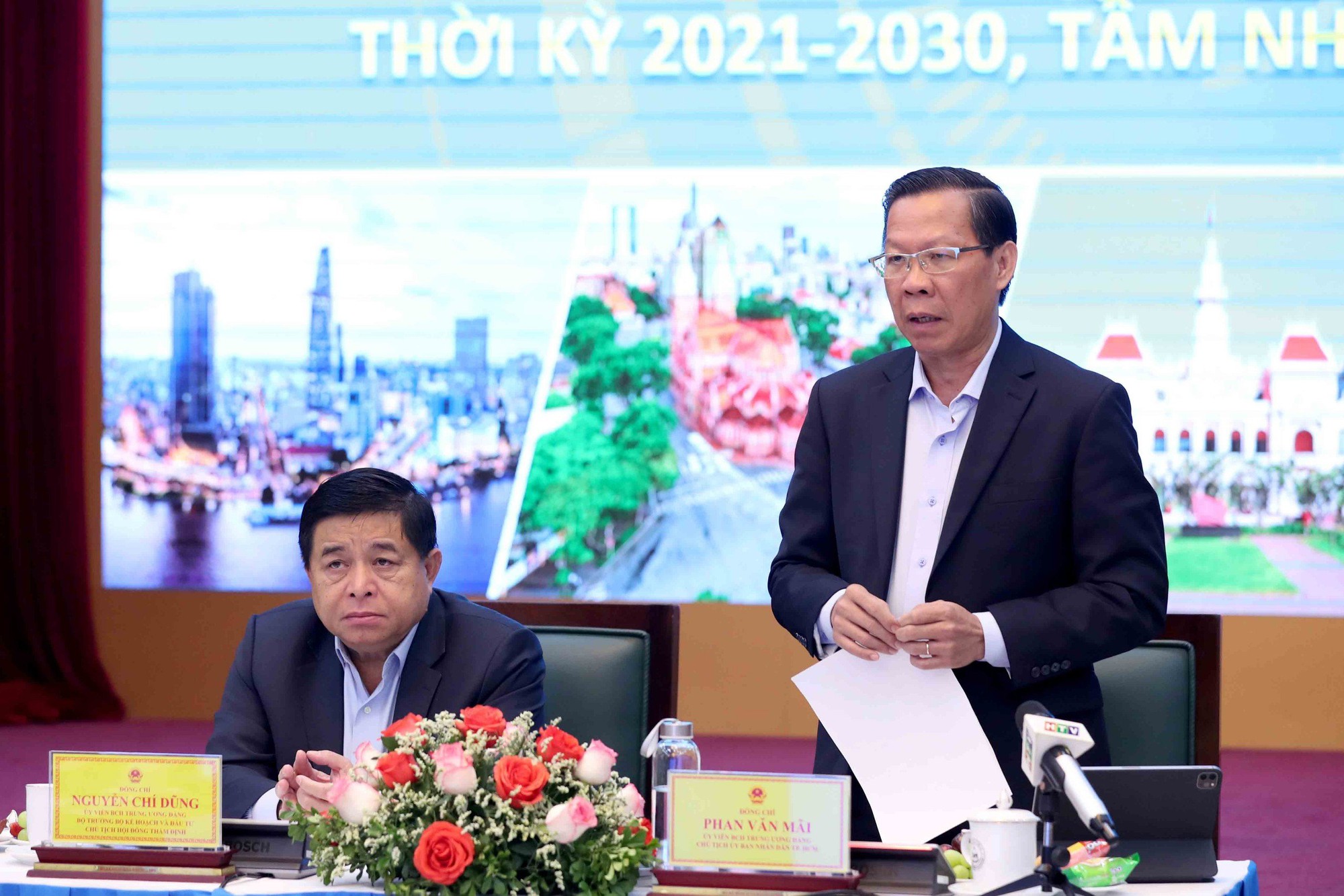 Chủ tịch UBND TP HCM Phan Văn Mãi phát biểu tại hội thảo