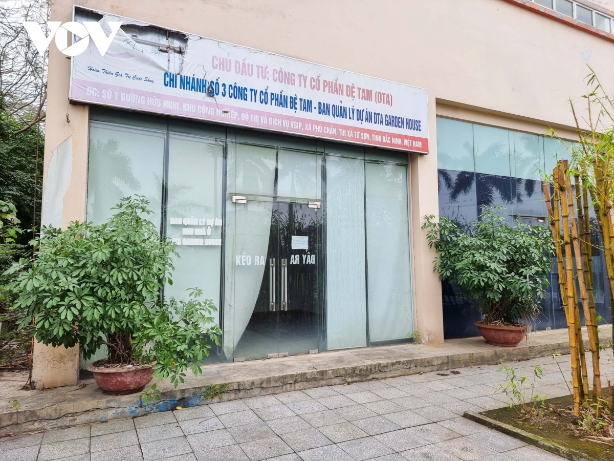 Cận cảnh hàng trăm biệt thự bạc tỷ “đắp chiếu” của Công ty CP Đệ Tam ở Bắc Ninh- Ảnh 7.