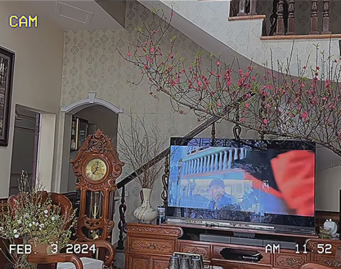 Nhà 200m2 của bố mẹ Quang Hải trang trí tưng bừng đón Tết, Chu Thanh Huyền về làm dâu chắc rộn ràng lắm đây!