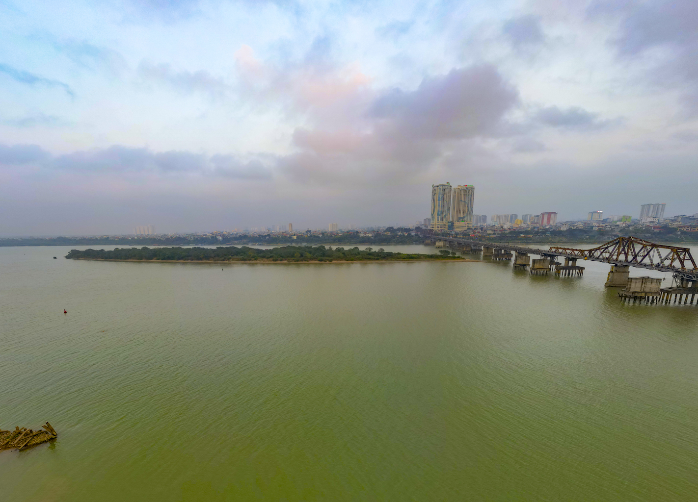 Quỹ đất lớn duy nhất còn sót lại ở Hà Nội, rộng bằng 8 quận nội thành, có nơi cách hồ Gươm chỉ vài phút đi xe - Ảnh 9.