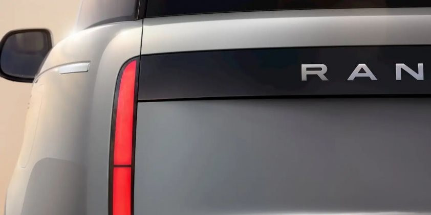 Siêu phẩm chạy điện của Range Rover đắt khách không tưởng, hơn 16.000 người xếp hàng chờ mua dù chưa ra mắt- Ảnh 1.