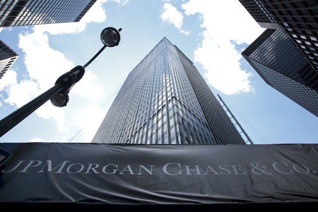 Đỉnh cao ngân hàng JPMorgan Chase: Sở hữu gần 5.000 chi nhánh, hiện có hơn 2 nghìn tỷ USD tiền gửi, CEO được mệnh danh là ‘bậc thầy sáp nhập’- Ảnh 1.