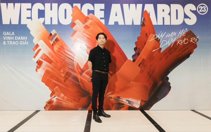 Vinh Trần - Nhân vật truyền cảm hứng WeChoice “flex” màn đổi nhận diện Zalo, đứng sau logo quạt Asia Fan: Có cái làm 1 tuần nổi gần 20 năm- Ảnh 1.
