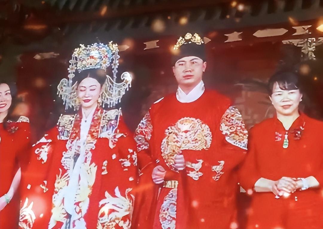 Đám cưới 720 tỷ của phú nhị đại Trung Quốc: Tổ chức trong "Diệp Phủ" khổng lồ, của hồi môn một lời khó tả hết