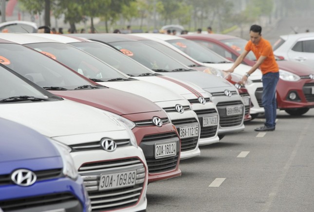 Thị trường ô tô Việt Nam giảm mạnh nhất khu vực trong năm 2023- Ảnh 3.