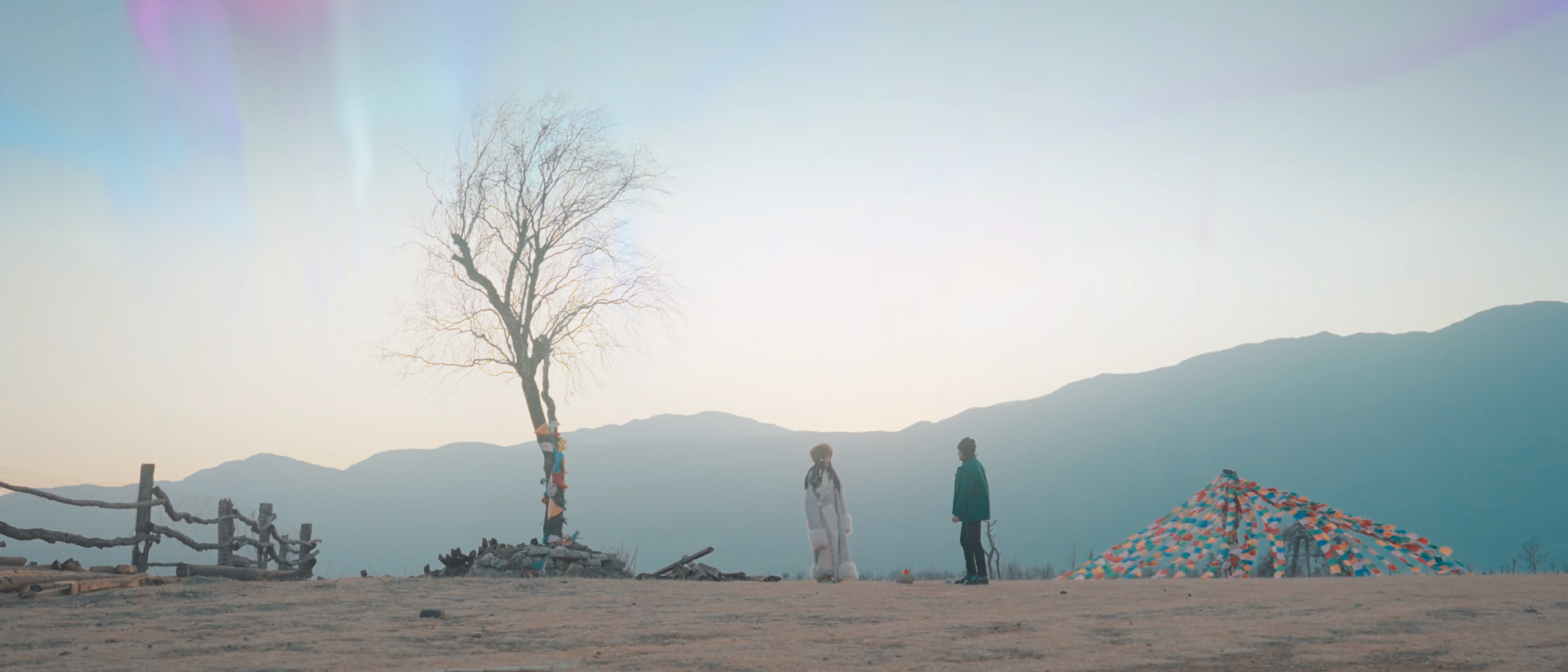 Chịu chơi như nam ca sĩ boyband đời đầu: U50 vẫn mạnh tay đầu tư làm MV đẹp tựa phim điện ảnh, chứng tỏ “gừng càng già càng cay”- Ảnh 8.