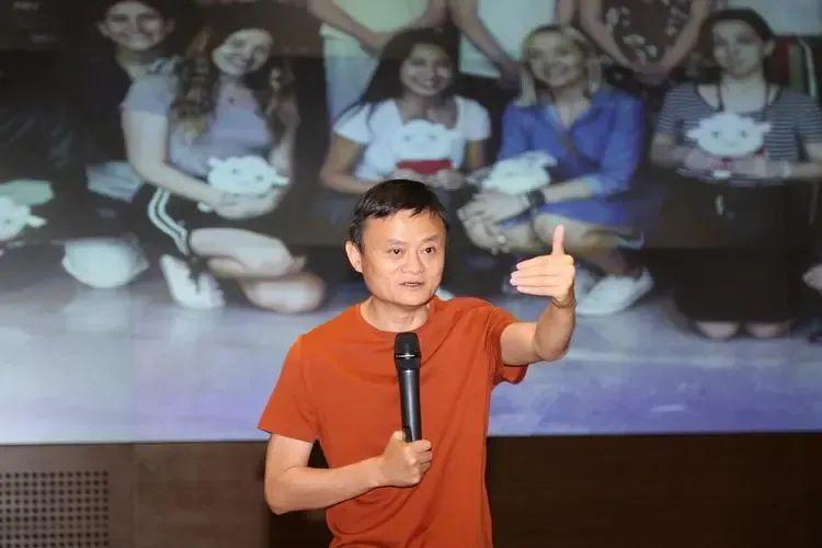 Tỷ phú Jack Ma: Khi con trai 18 tuổi, tôi viết cho con bức thư đưa ra 3 LỜI KHUYÊN – Bất kỳ người trẻ nào cũng nên đọc và ngẫm!- Ảnh 1.