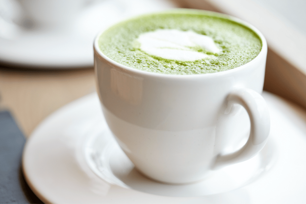 matcha-green-tea-latte-4-1024x683.png