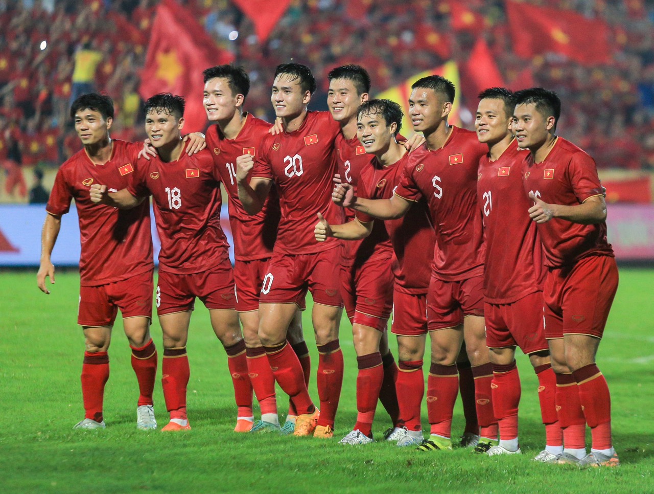 Nóng: Danh sách đội tuyển Việt Nam chuẩn bị đấu Indonesia, Công Phượng trở lại- Ảnh 1.