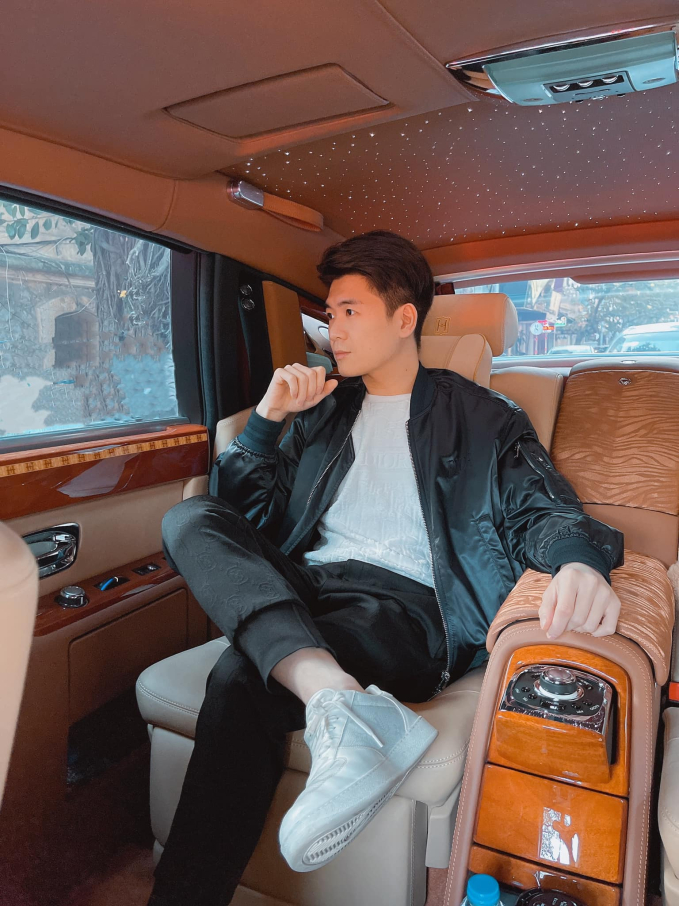 Thiếu gia tập đoàn nghìn tỷ có cuộc sống sống xa hoa, làm bố đơn thân gần 5 năm nhưng danh tính vợ vẫn là điều bí ẩn nhất!- Ảnh 11.