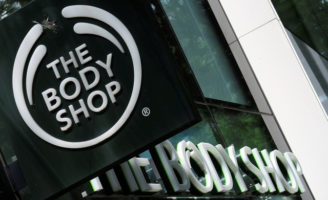 Ngày tàn của The Body Shop: Huyền thoại mỹ phẩm 47 năm, chất lượng tốt, thân thiện môi trường nhưng vẫn phá sản vì bị giới trẻ chê 'già và đắt'- Ảnh 1.