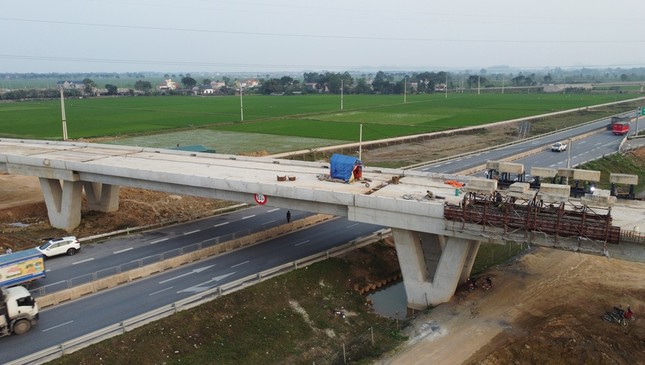Cao tốc Mai Sơn - QL45 nhiều bất cập hạ tầng và nguy cơ tai nạn- Ảnh 5.