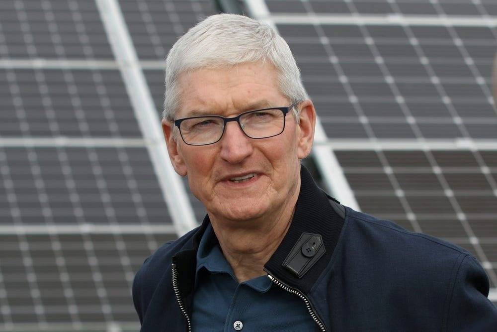 Một câu ‘vạ miệng’ của Tim Cook 5 năm trước vừa khiến Apple mất toi nửa tỷ USD- Ảnh 1.