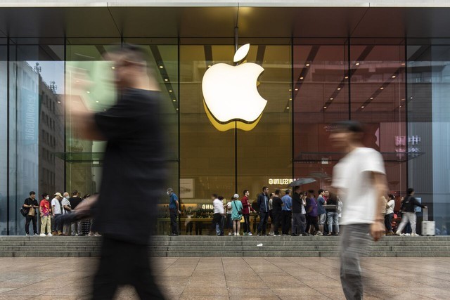 Chấn động lịch sử Apple: CEO Tim Cook lừa nhà đầu tư về doanh số iPhone tại Trung Quốc, chấp nhận chịu phạt 490 triệu USD- Ảnh 2.