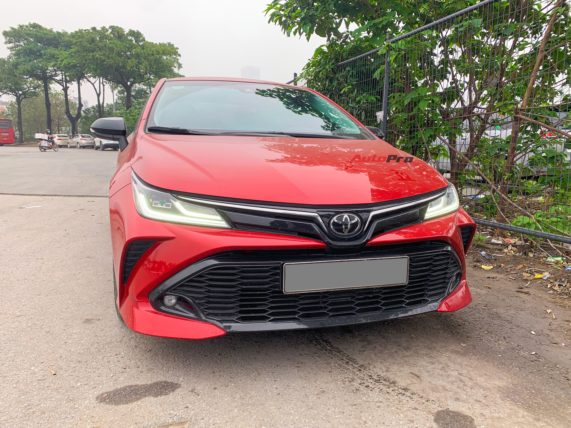 Toyota Corolla Altis GR Sport đầu tiên xuất hiện tại Việt Nam: Ngoại hình hầm hố khác hẳn phong cách ‘doanh nhân’, đấu Civic RS- Ảnh 5.