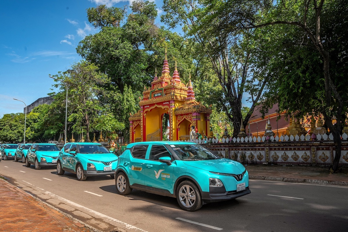 Du khách Việt cảm thán “Xanh SM Laos rẻ bàng hoàng”, hãng xe của ông Vượng đang kinh doanh thế nào ở Lào?- Ảnh 5.