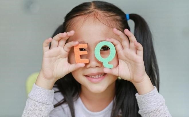 Giáo sư Đại học Thanh Hoa: Trẻ có 5 đặc điểm chứng tỏ EQ cao, tương lai rút ngắn thời gian đi đến đích thành công hơn trẻ bình thường- Ảnh 1.