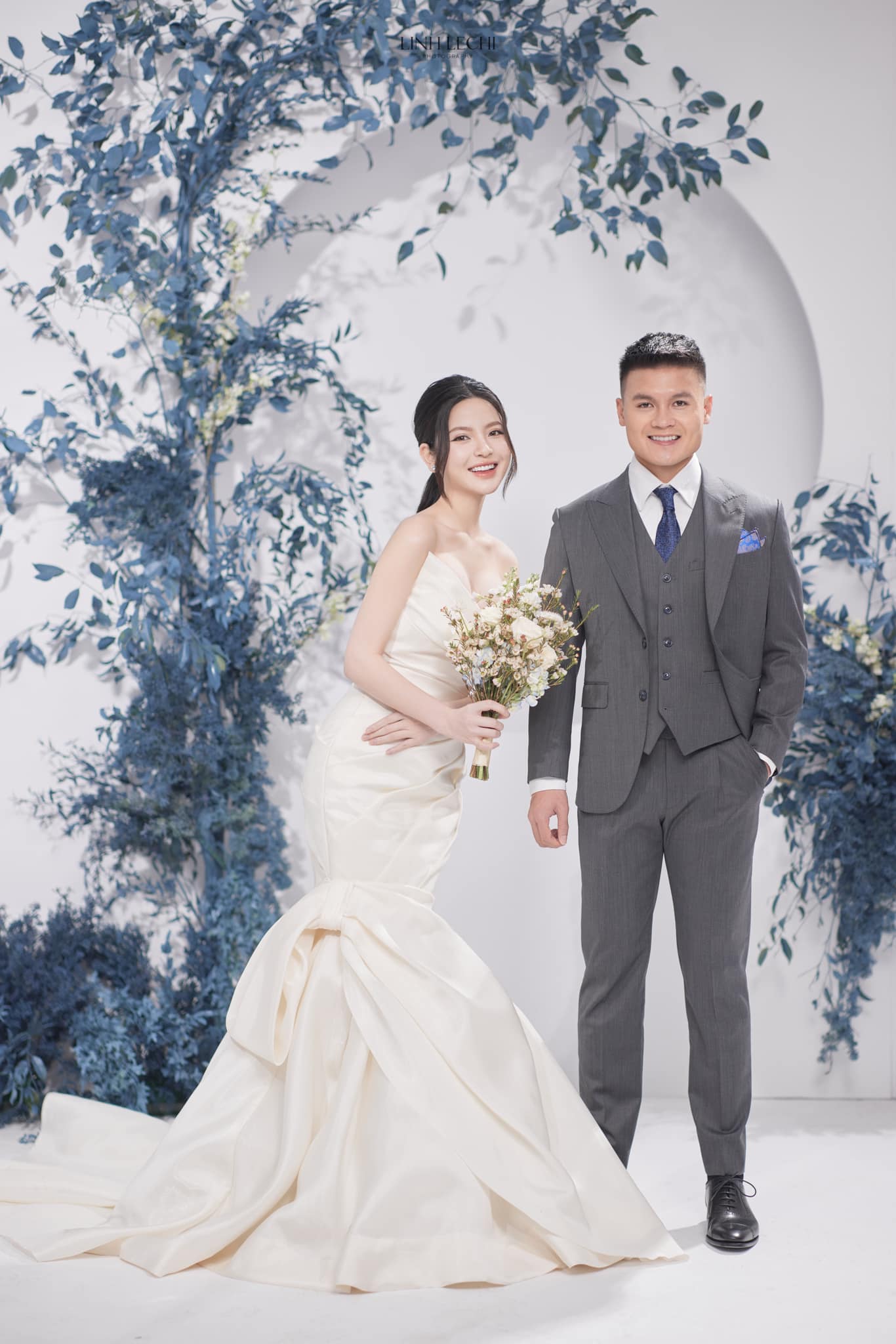 Xả loạt ảnh cưới nét căng của Quang Hải - Chu Thanh Huyền, cô dâu chơi lớn diện đến 7 bộ váy cưới?- Ảnh 16.