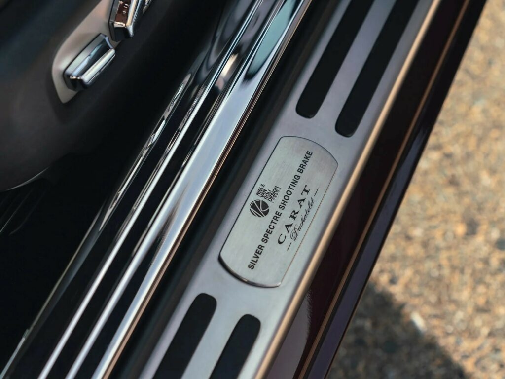 Đấu giá chiếc Rolls-Royce Silver Spectre Shooting Brake độc nhất- Ảnh 19.