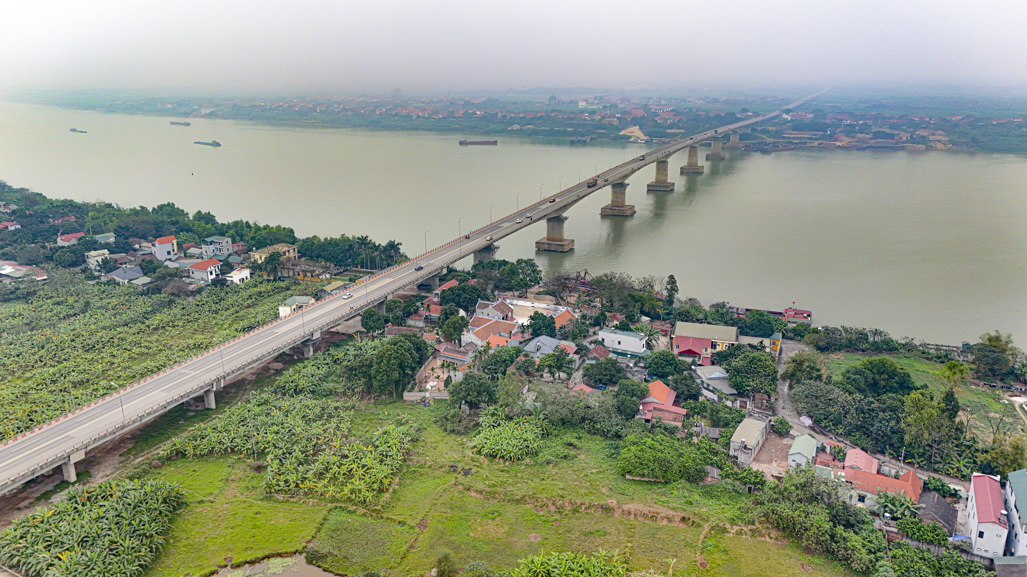 Cầu vượt sông dài nhất Việt Nam, gấp đôi cầu Long Biên, gấp ba cầu Mỹ Thuận- Ảnh 1.