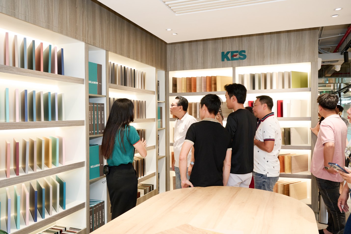Tập đoàn KES khai trương flagship showroom 1.200m2 tại trung tâm TP.HCM- Ảnh 2.