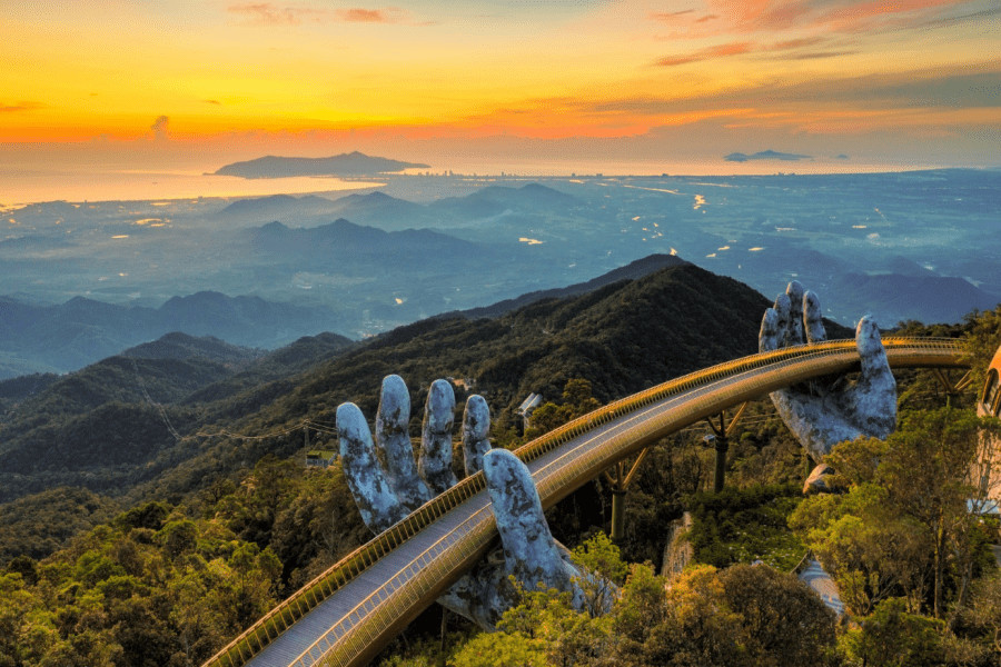 Sốc: 67% du khách Việt đi du lịch chỉ để ngủ, 1 điểm đến thư giãn lý tưởng là thành phố đáng sống bậc nhất thế giới, cách Hà Nội chỉ 764km- Ảnh 3. Sốc: 67% du khách Việt đi du lịch chỉ để ngủ, 1 điểm đến thư giãn lý tưởng là thành phố đáng sống bậc nhất thế giới, cách Hà Nội chỉ 764km- Ảnh 3.