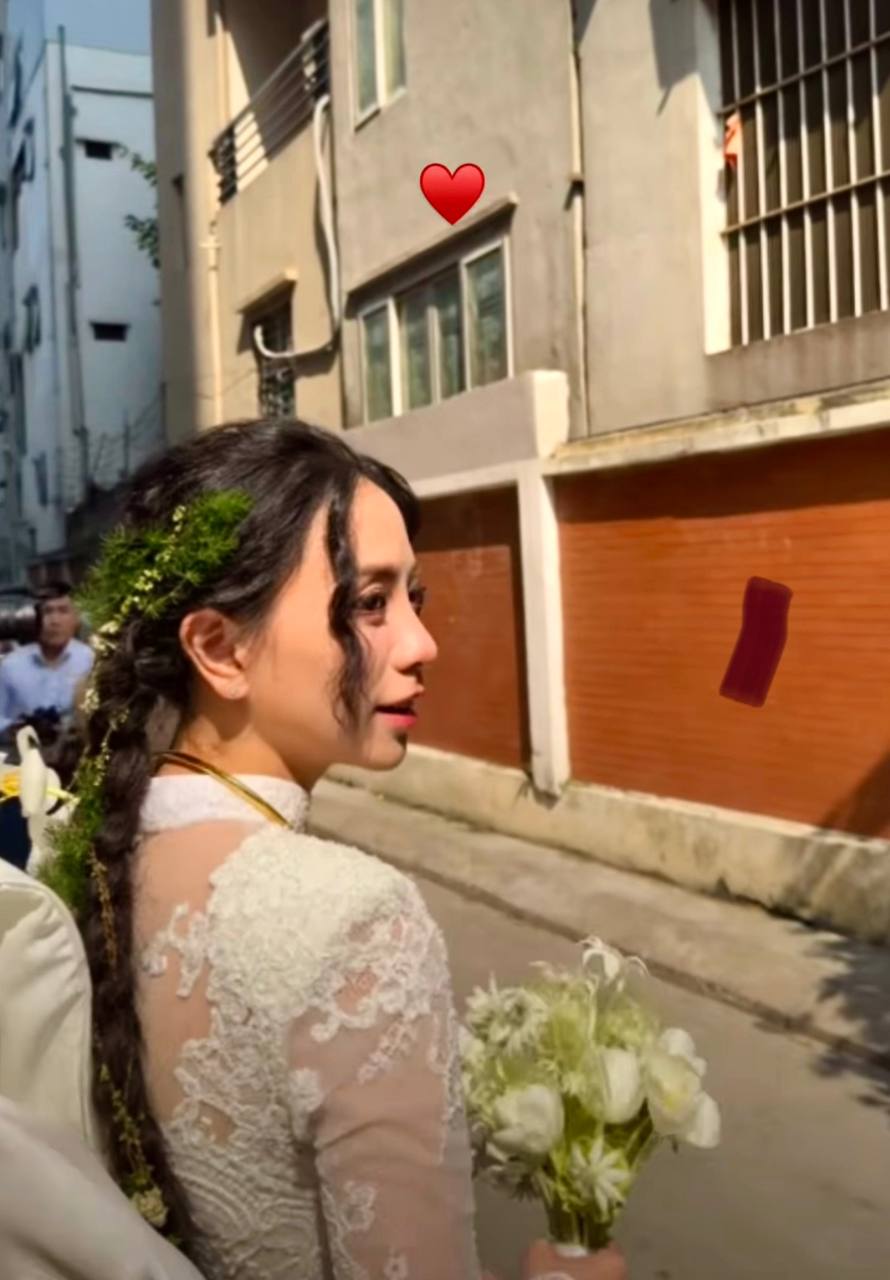 Tiểu thư Hà thành Đặng Tiểu Tô Sa xuất hiện trước giờ G, visual lộng lẫy trong chiếc váy cưới lạ mắt- Ảnh 1.