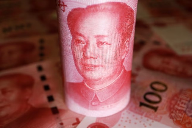 Đồng nhân dân tệ Trung Quốc tụt giá, các ngân hàng vào cuộc- Ảnh 1.