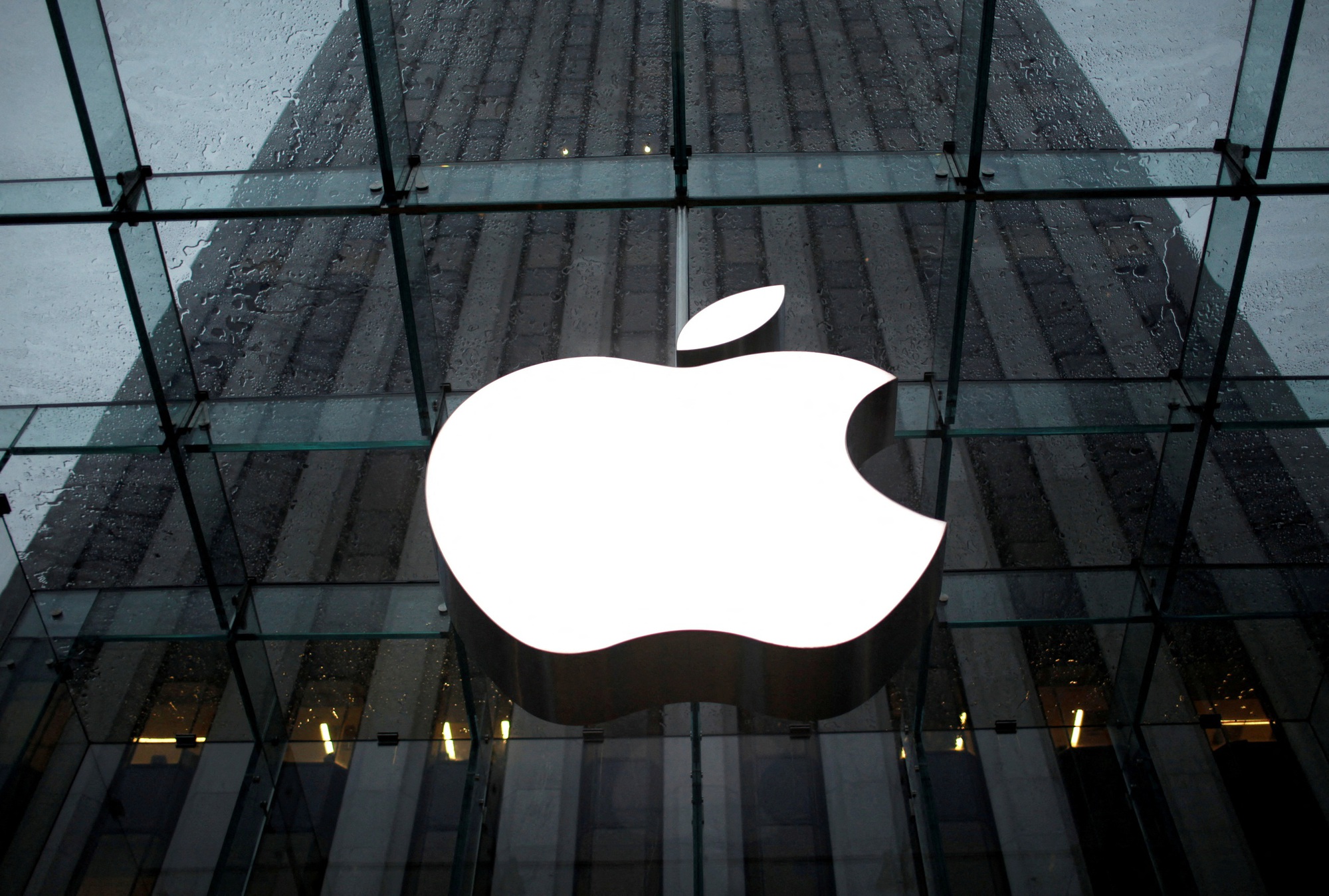 Một cửa hàng của hãng Apple ở TP New York – Mỹ Ảnh: REUTERS
