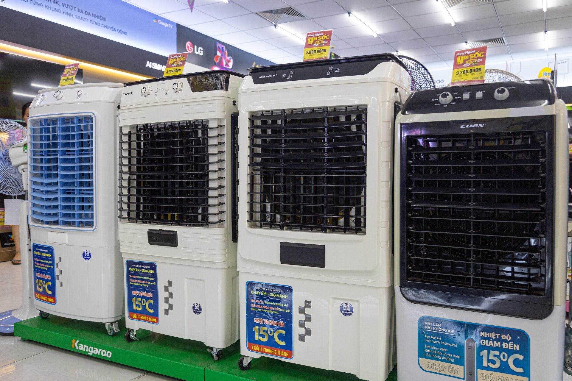 Siêu thị điện máy Hà Nội dồn dập giảm giá sản phẩm, hút khách đầu hè- Ảnh 7.