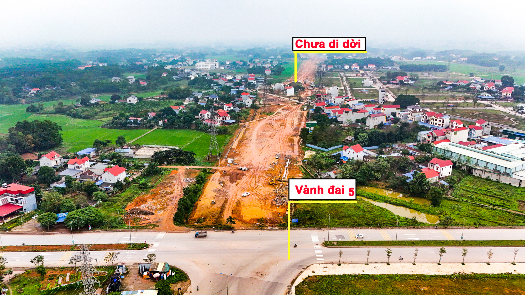 Panorama of the area where a road worth nearly 4.000 billion was built, connecting 3 industrial centers of the North - Photo 4.