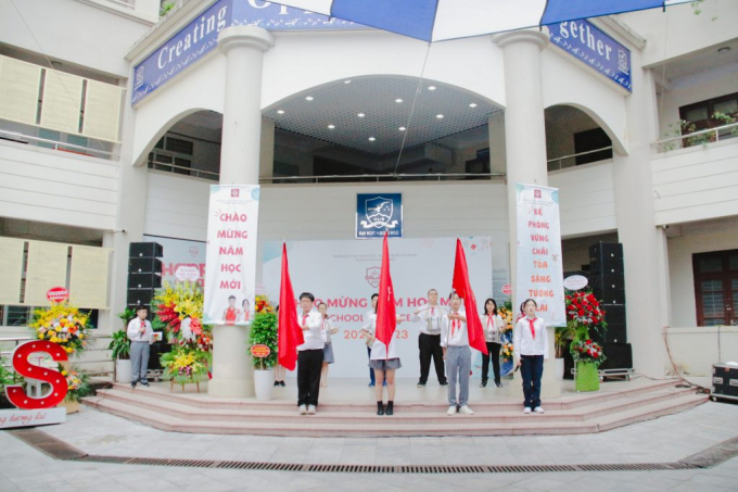 Phụ huynh Hà Nội đùa nhau, muốn chuyển nhà đến quận này vì địa bàn quy tụ quá nhiều trường THCS 