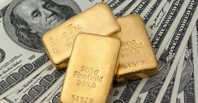 Ngân hàng các nước quay lưng với đô la Mỹ để mua vàng- Ảnh 1.